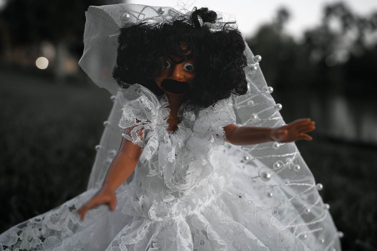 la llorona en frente del río