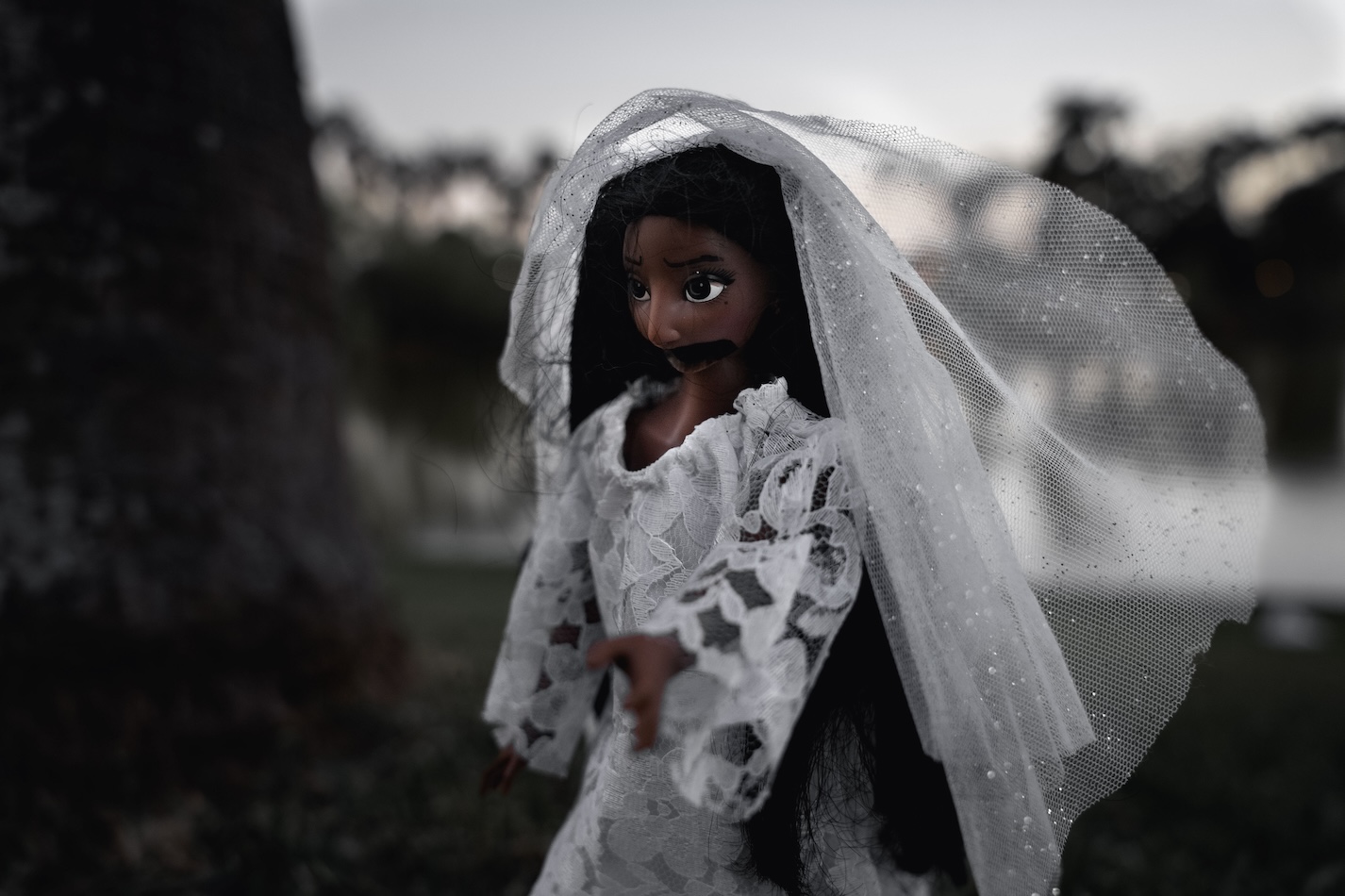 la llorona en frente del río
